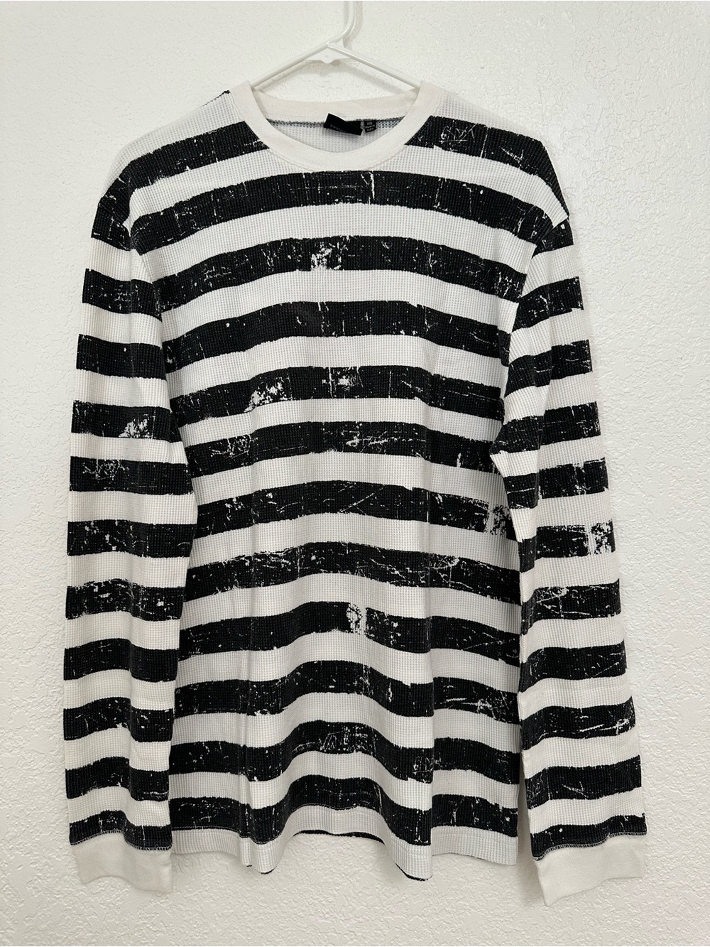 Vans Black and White Striped Crew Neck Sweater